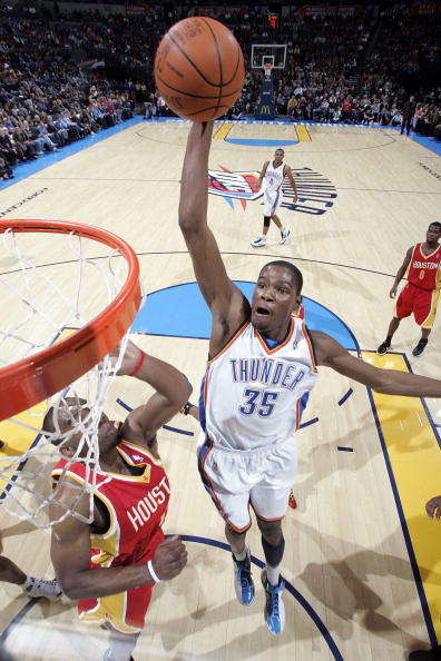 他的存在不 他的存在不