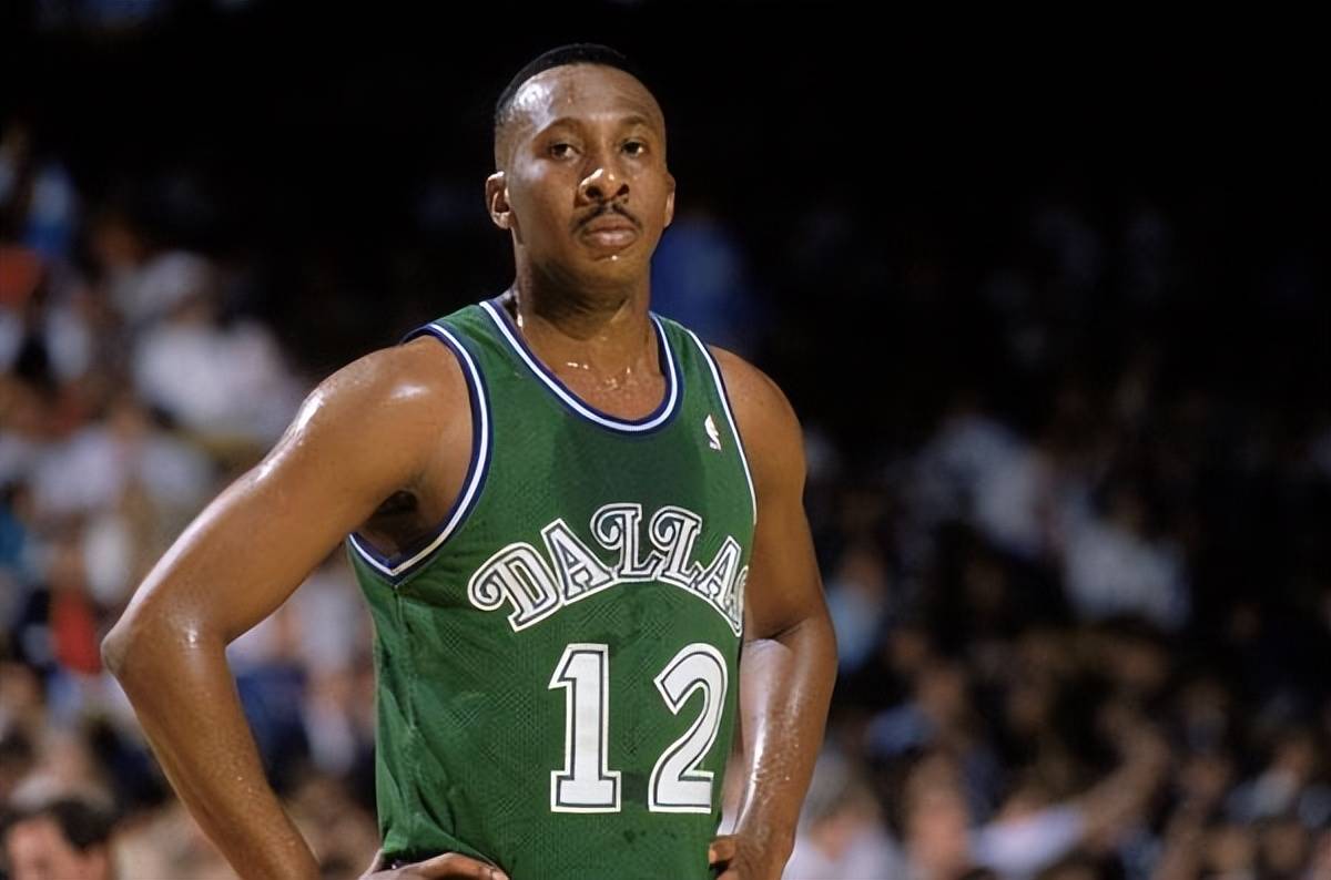 不再只是故 不再只是故