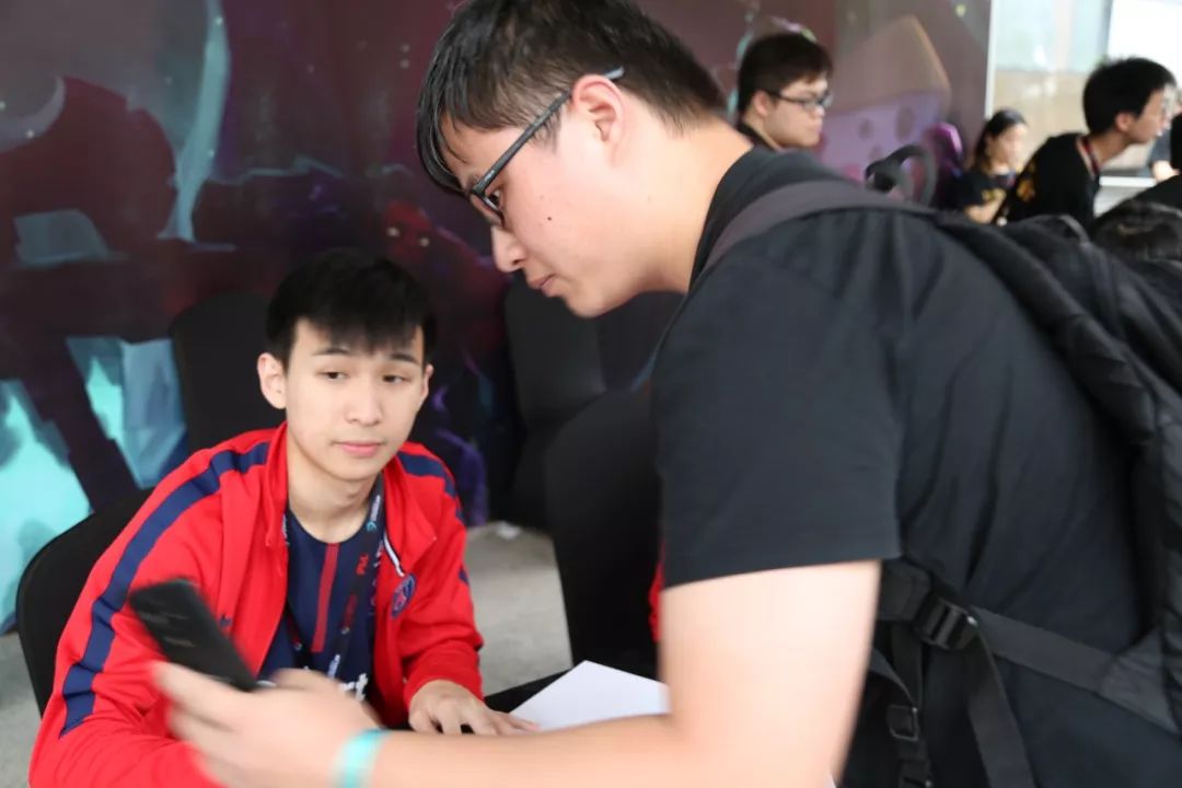 可持续的努 可持续的努
